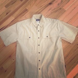 Patagonia Men’s Short Sleeve Button Down